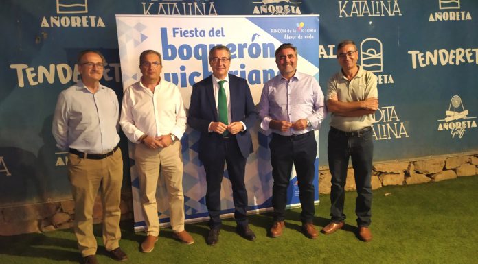 El Círculo de Empresarios asiste a la Fiesta del Boquerón Victoriano