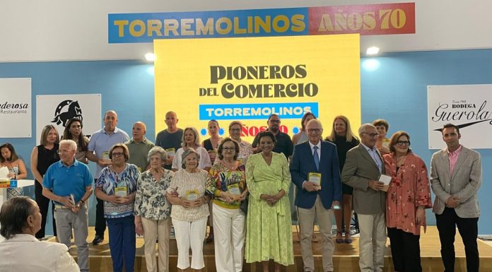 El Círculo de Empresarios ha asistido al homenaje de los ‘Pioneros del Comercio’ de los años 70.