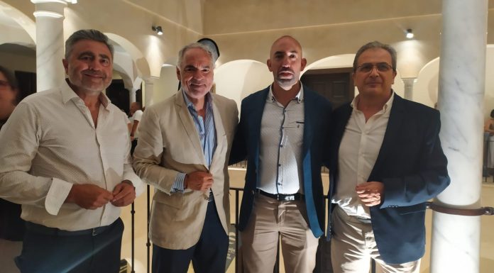 El Círculo de Empresarios de Torremolinos asistió ayer a una reunión empresarial con Ibercaja, en el Museo Thyssen de Málaga