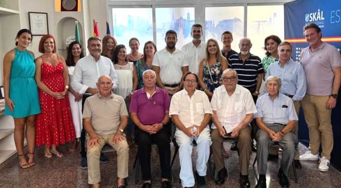 Muy interesante conferencia la que se ha celebrado hoy en el tradicional almuerzo en la sede del Skal Internacional Skål Internacional Málaga Costa del Sol