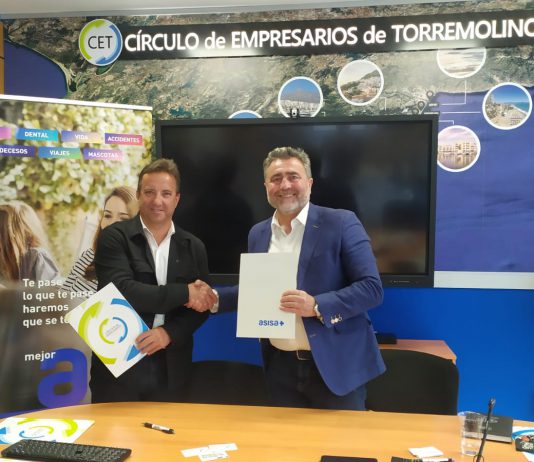 El CET firma un convenio con José Alcaide, de la compañía de seguros ASISA
