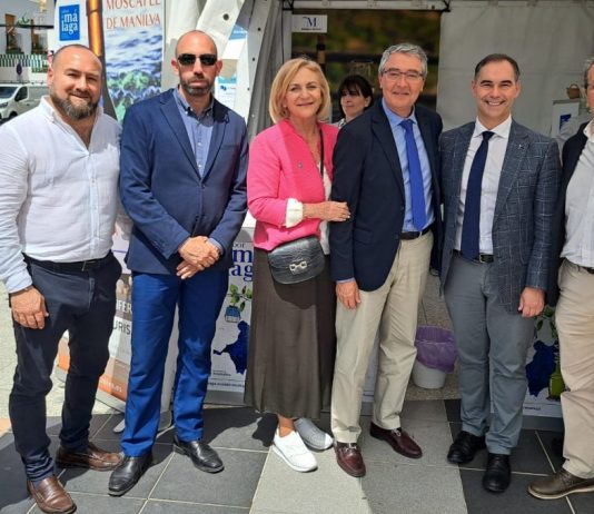 El Círculo asiste a la inauguración de la Feria Sabor a Málaga de Benalmádena