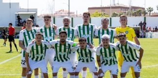 La Junta Directiva del Círculo de Empresarios asistió el pasado domingo al encuentro que el Juventud de Torremolinos disputaba con el Málaga City