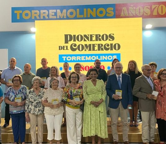 El Círculo de Empresarios ha asistido al homenaje de los ‘Pioneros del Comercio’ de los años 70.