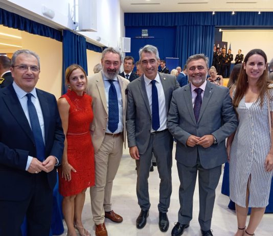 Acompañando a nuestros cuerpos de seguridad en su día especial