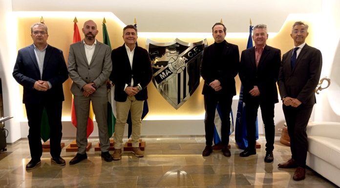 Reunión con el Málaga Club de Futbol para agendar nuevos eventos.