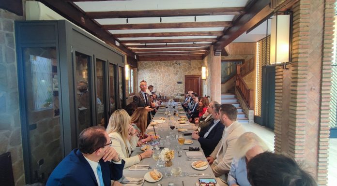 Nuestra MESA DE HOSTELERÍA ha celebrado hoy una dinámica mesa redonda en Uppery Club